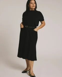 Universal Standard Carla Ponte Skirt