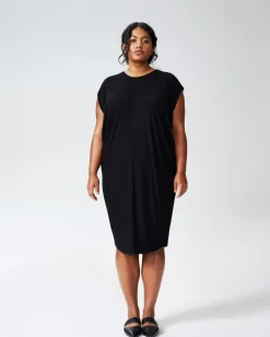 Universal Standard Carrea Relaxed Liquid Jersey Dress