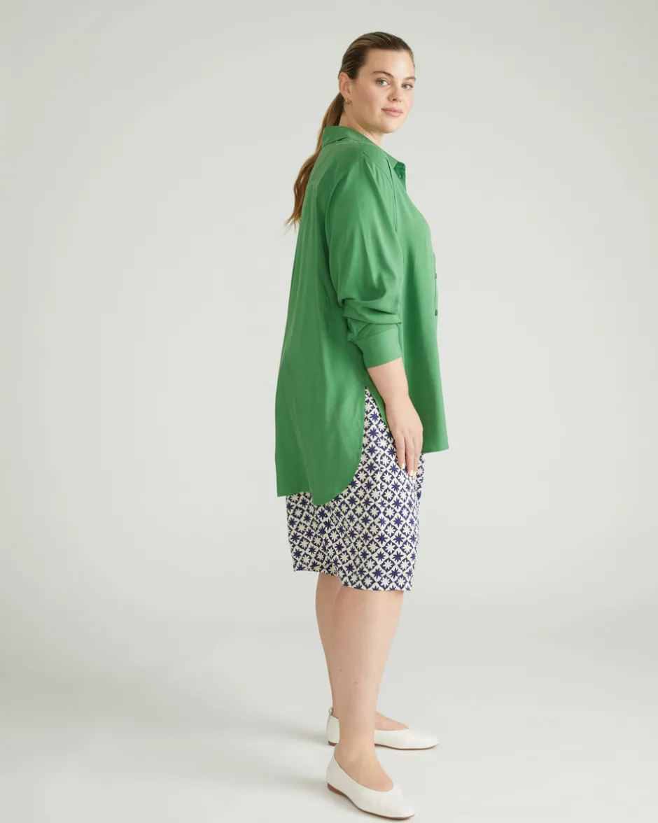 Universal Standard Cooling Stretch Cupro Artist Shirt