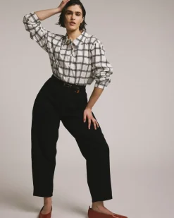 Universal Standard Dakota Twisted Leg Jeans