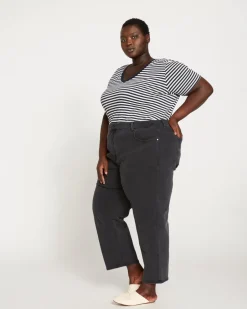 Universal Standard Etta High Rise Straight Leg Jeans 28 Inch
