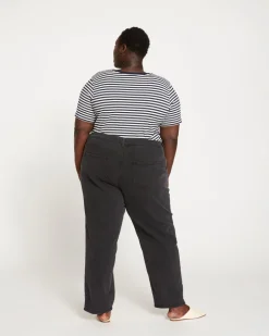 Universal Standard Etta High Rise Straight Leg Jeans 31 Inch