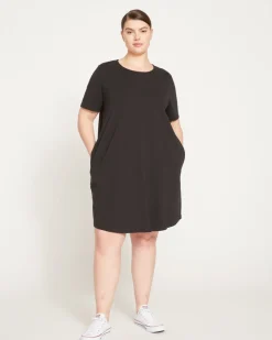 Universal Standard Halie T-Shirt Dress