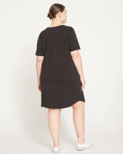 Universal Standard Halie T-Shirt Dress