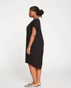 Universal Standard Helen Liquid Jersey Shift Dress