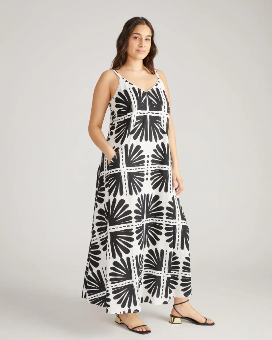 Universal Standard Kite Linen Dress