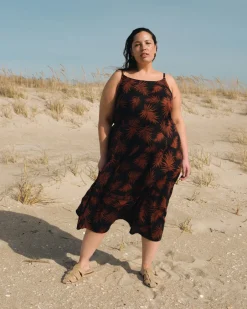 Universal Standard Kuki Linen Dress