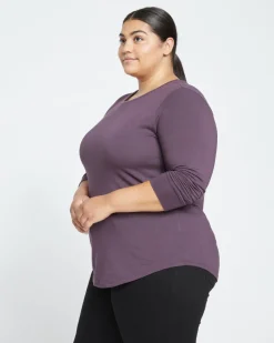 Universal Standard Long Sleeve Tee Rex