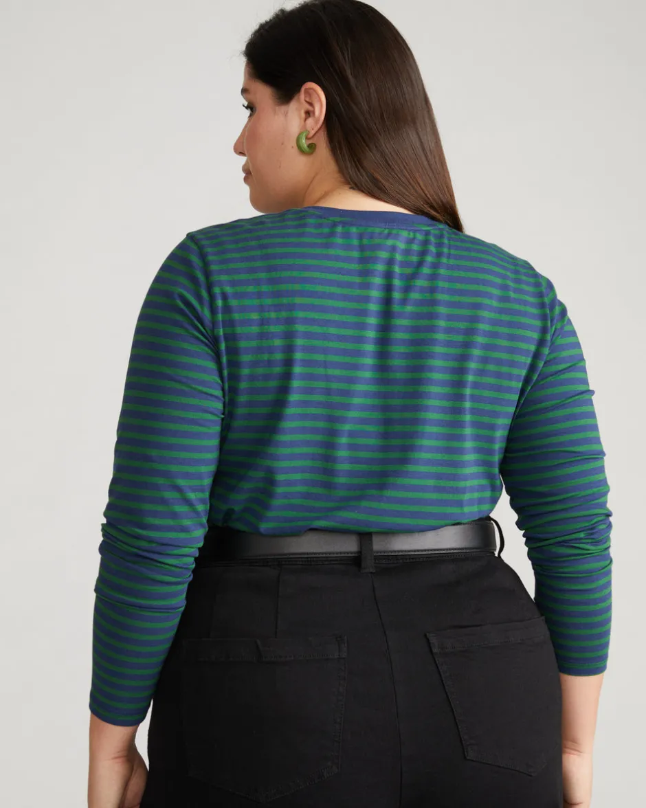 Universal Standard Long Sleeve V Rex