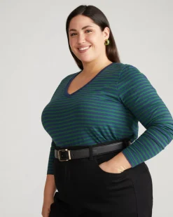 Universal Standard Long Sleeve V Rex