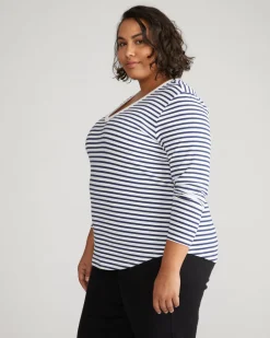 Universal Standard Long Sleeve V Rex
