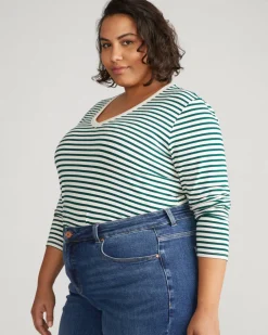 Universal Standard Long Sleeve V Rex