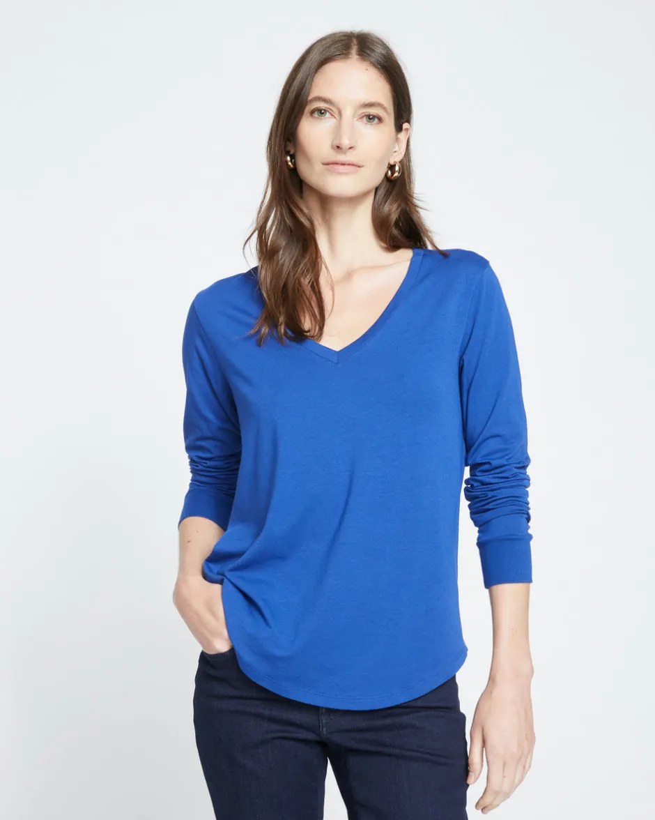 Universal Standard Long Sleeve V Rex