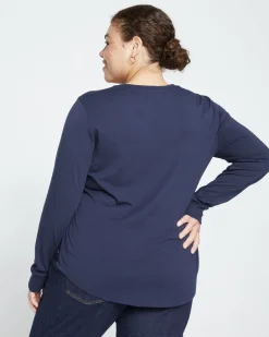 Universal Standard Long Sleeve V Rex