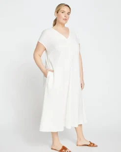 Universal Standard Louvre Bow Back Linen Dress