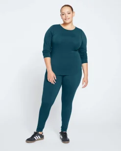 Universal Standard Mia Long Sleeve Movement Tee