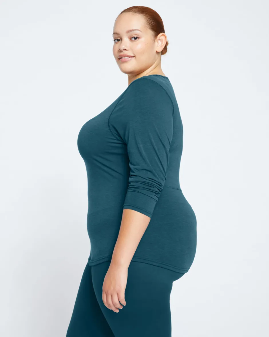 Universal Standard Mia Long Sleeve Movement Tee