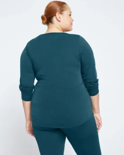 Universal Standard Mia Long Sleeve Movement Tee