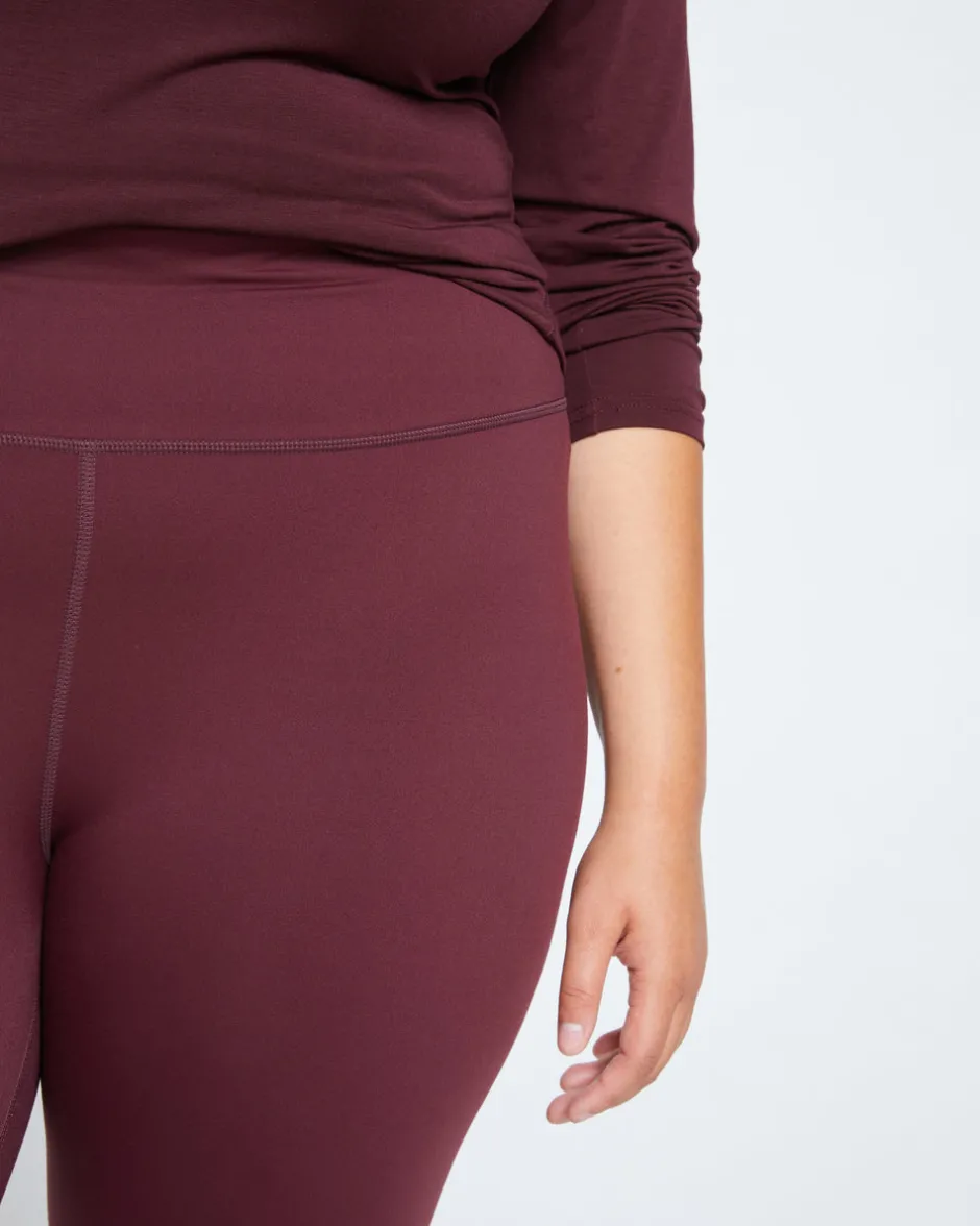 Universal Standard Next-to-Naked Cropped Legging