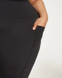Universal Standard Next-to-Naked Cropped Pocket Legging