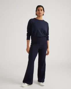 Universal Standard Roya Bootcut Legging