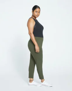 Universal Standard Roya Cropped Leggings 23 Inch