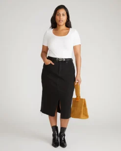 Universal Standard Scoop Neck Tee