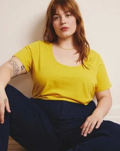 Universal Standard Scoop Neck Tee