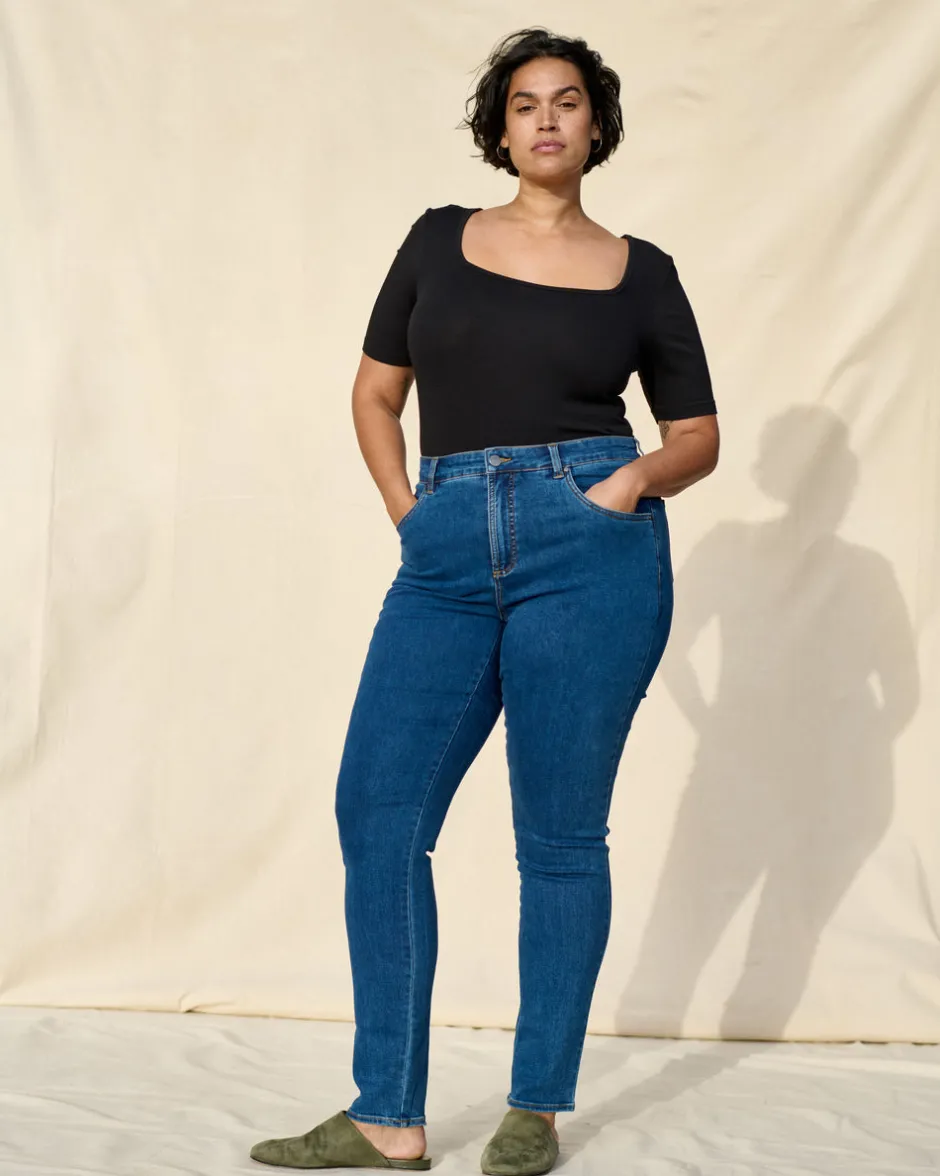 Universal Standard Seine High Rise Skinny Jeans 32 Inch