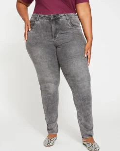 Universal Standard Seine High Rise Skinny Jeans 32 Inch