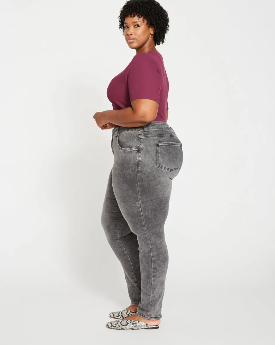 Universal Standard Seine High Rise Skinny Jeans 32 Inch