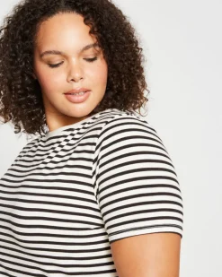 Universal Standard Tee Rex